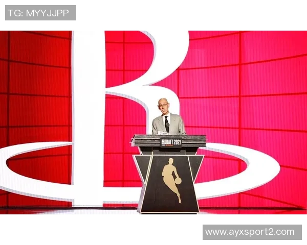 谢顿夏普获开拓者初步续约报价四年九千万美元的消息引发关注